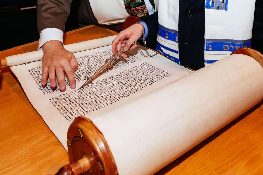 מחיר כתיבת ספר תורה – כל מה שצריך לדעת