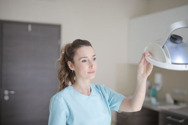הכנה מקיפה לקריירה רפואית: תואר ראשון בלימודי Pre-Med