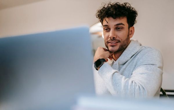 William Fortunato באתר PEXELS המדריך המקצועי: צפייה במשחקי כדורגל ברשת