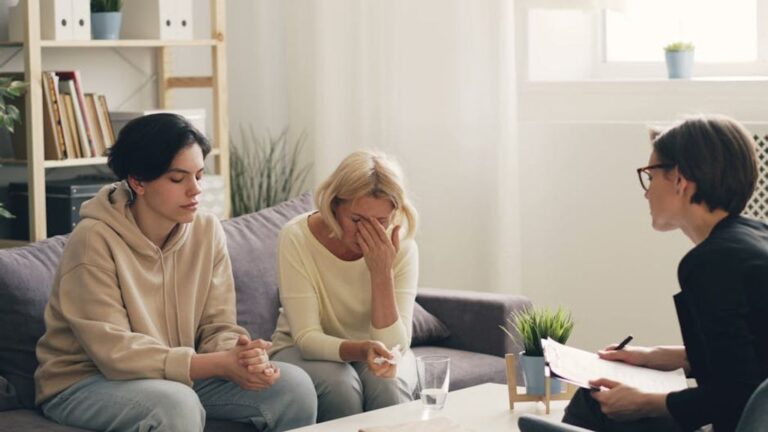 איך ניגשים לוועדה רפואית בלי להילחץ? מדריך להורים